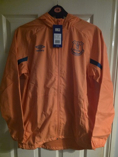 Umbro everton rain jacket size - rain,